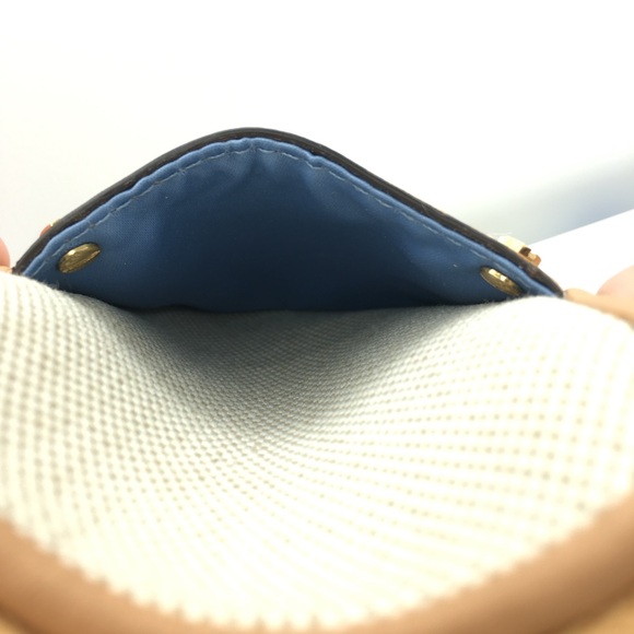 NWT Henri Bendel || Canvas Card Wallet Wristlet || Minor FLAWS - Picture 3 of 12